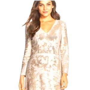 Beautiful Vince Camuto cocktail dress worn 1x EUC